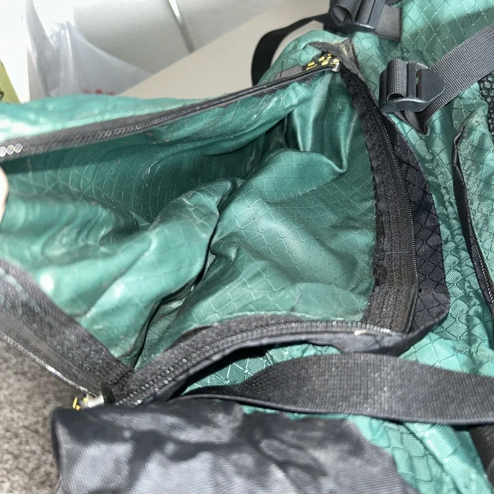 Rokk Front Range Backpack Climbing Internal Frame Hiking Trail Ruck Sac Green